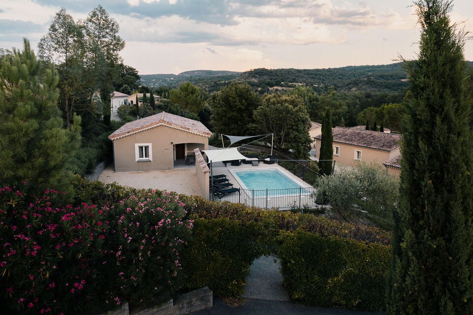 Villa Chasselas – Domaine Le Puits de Ronze