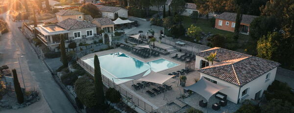 Domaine en Ardèche avec Piscine chauffée, Prise de vue aérienne