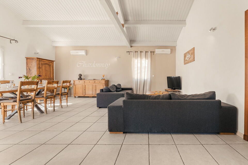 Villa Chardonnay – Domaine Le Puits de Ronze
