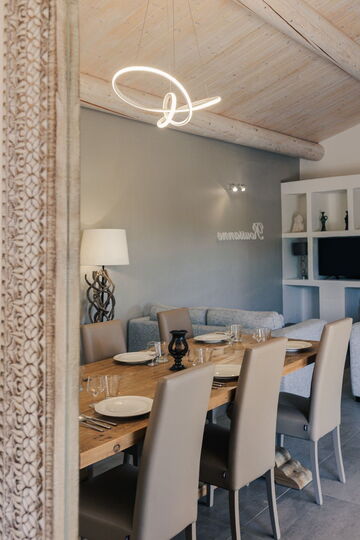 Villa Roussanne – Domaine Le Puits de Ronze