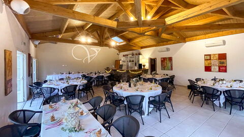 Salle de réception 170m2 en Ardèche pour événements